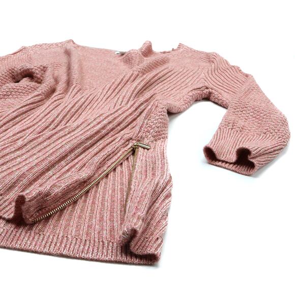 Spring Lightweight Pink Sweater NY&CO - Picture 3 of 6